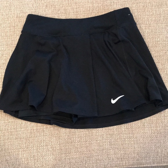 Nike Dresses & Skirts - Nike Dri-Fit Athletic Tennis Skirt Built In Shorts Sz Small